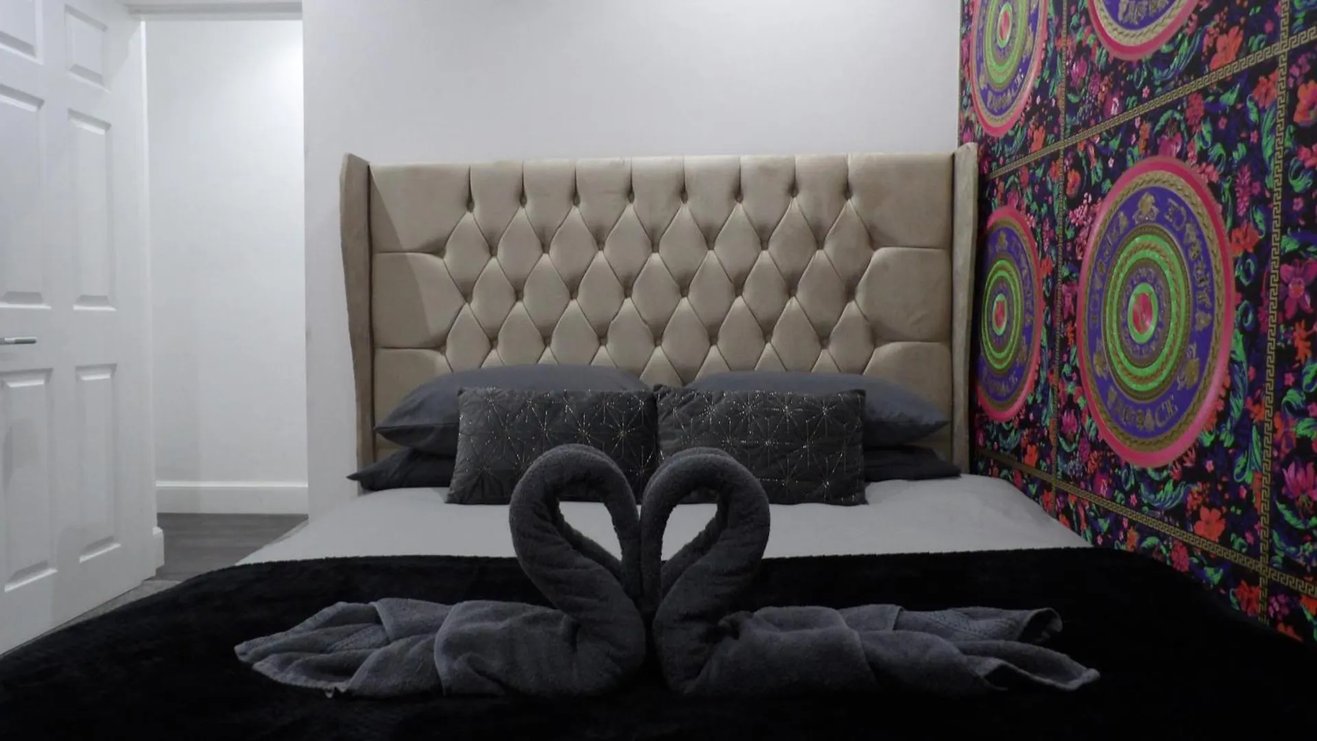 Architect Designed Meadows Central Apartment Εδιμβούργο
