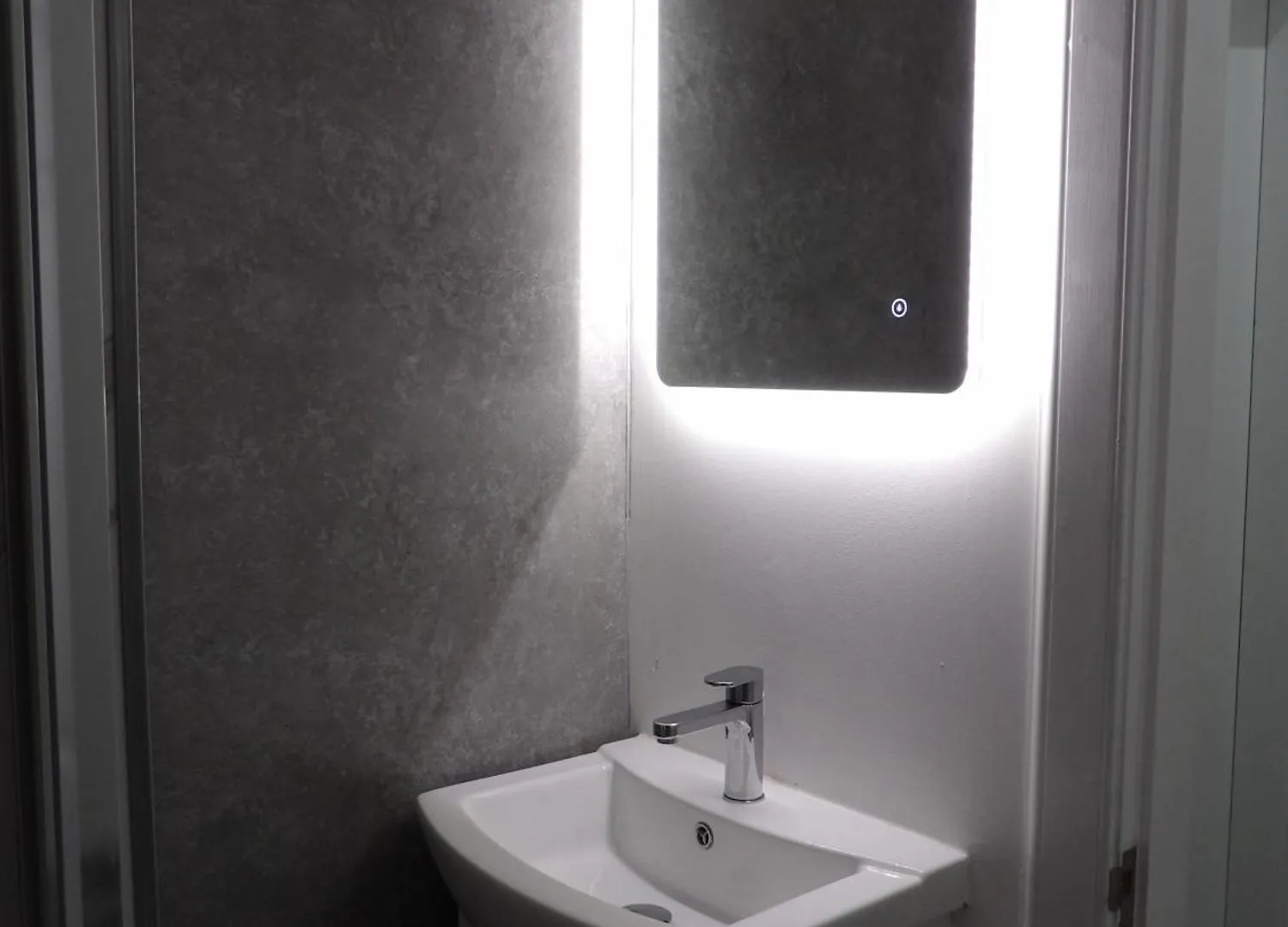 Architect Designed Meadows Central Apartment Εδιμβούργο